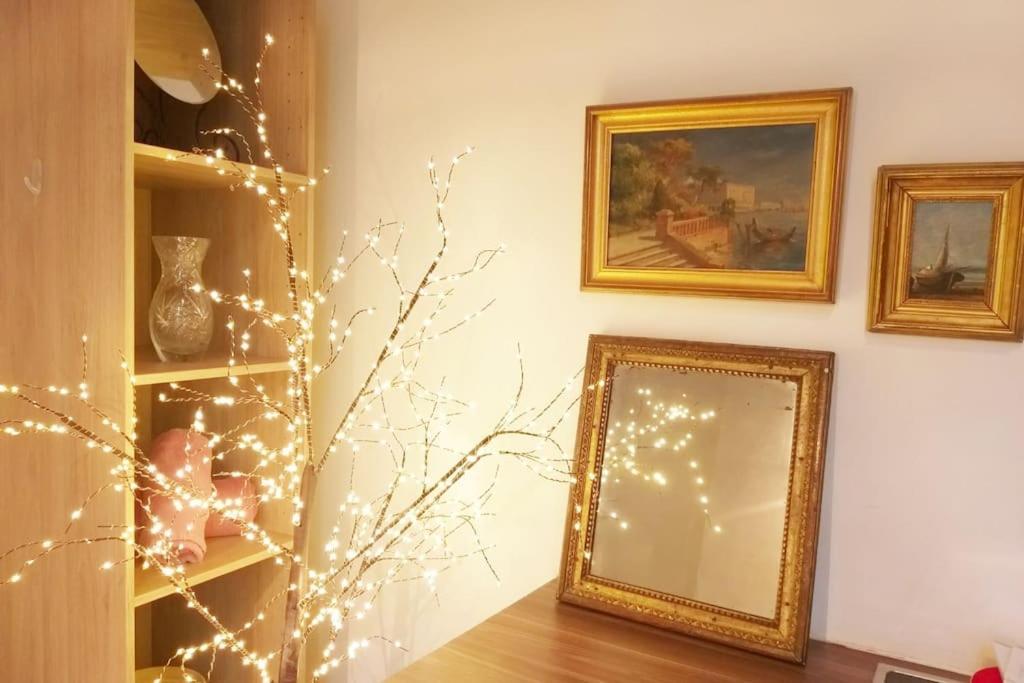 Small Luxurious Room In The Heart Of Saint Germain Paris Exteriör bild